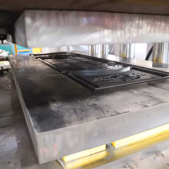 Woda Metalltür-Stanzpressmaschine, Montage von Türpressmaschinen